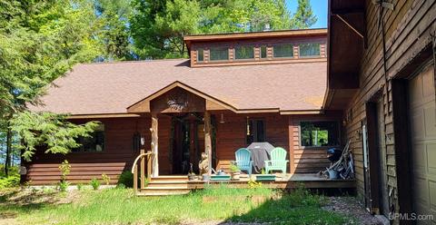 17184 Bear, Ontonagon, MI 49953