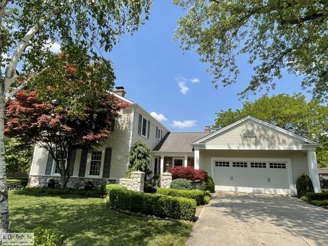 519 Stratford Ave, Saint Clair, MI 48079