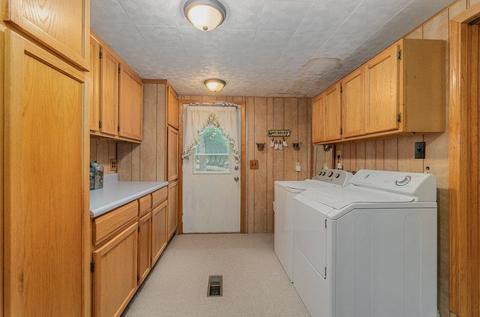 632 Ridge, Harrison, MI 48625 photo 27