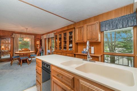 632 Ridge, Harrison, MI 48625 photo 12