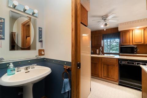 632 Ridge, Harrison, MI 48625 photo 22