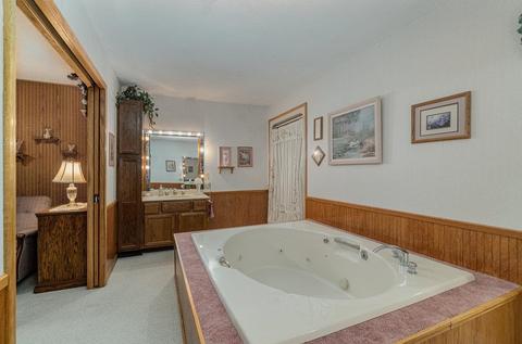 632 Ridge, Harrison, MI 48625 photo 20