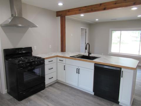 10109 W Frances Rd, Flushing, MI 48433 photo 7
