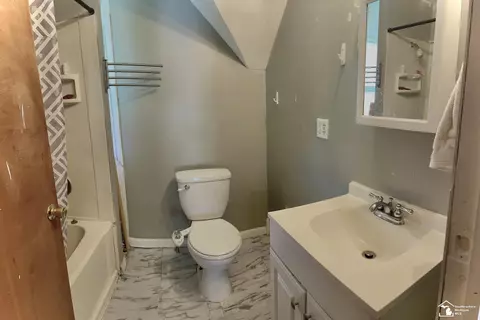 320 Riverview, Monroe, MI 48162 photo 9