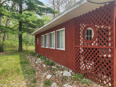 330 Pine, Harrison, MI 48625 photo 24