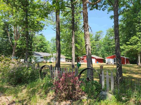 330 Pine, Harrison, MI 48625 photo 2