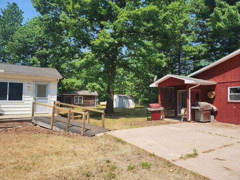 330 Pine, Harrison, MI 48625 photo 8