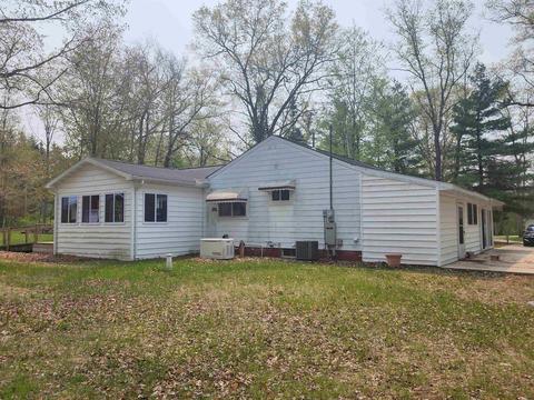 330 Pine, Harrison, MI 48625 photo 11