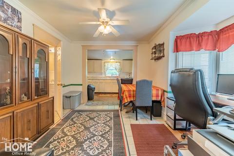 310 Green St, Perry, MI 48872 photo 6