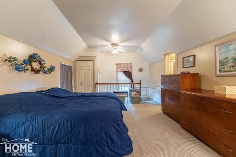 310 Green St, Perry, MI 48872 photo 17