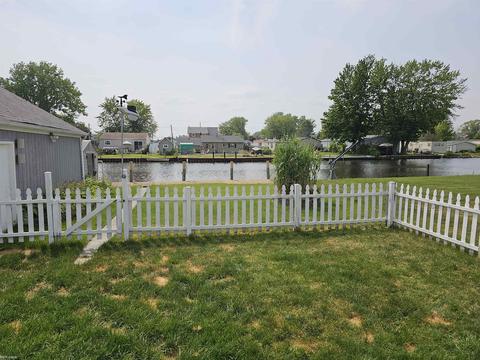 7316 Edlane, Algonac, MI 48001 photo 9