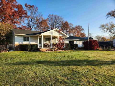 2131 Elmcrest, Sterling Heights, MI 48310