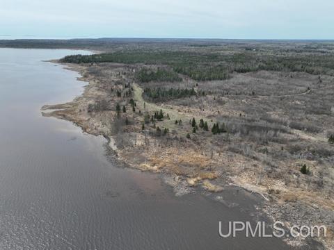 000 County Road 503, Rapid River, MI 49878