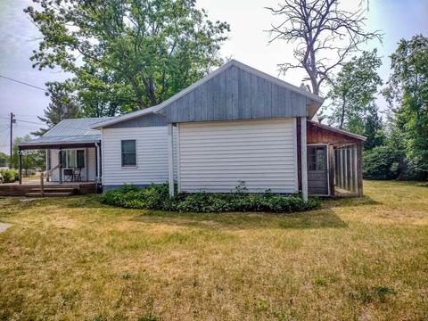 3741 Ash, Harrison, MI 48625 photo 11