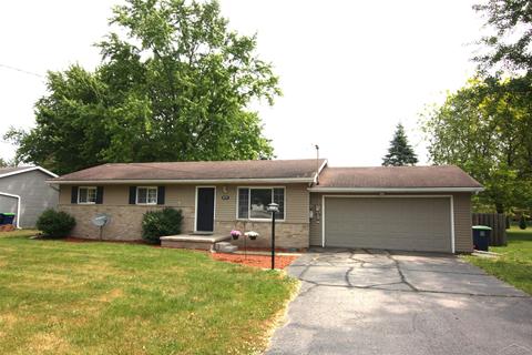 1370 Midland, Saginaw, MI 48638