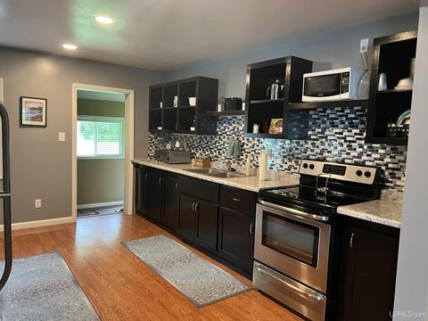 361 Johnson, Wakefield, MI 49968 photo 4