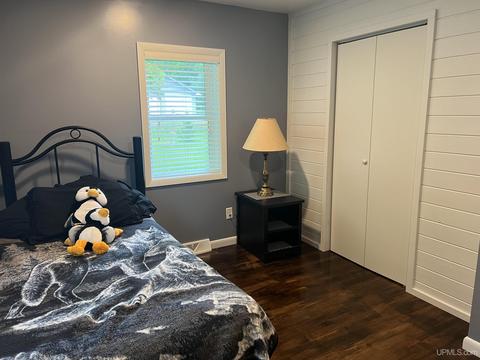 361 Johnson, Wakefield, MI 49968 photo 6