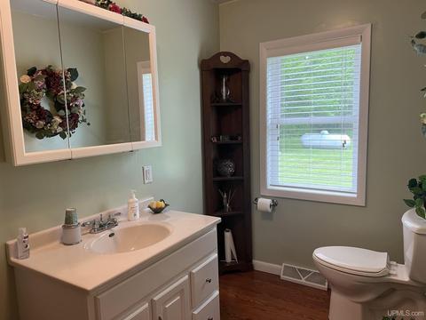361 Johnson, Wakefield, MI 49968 photo 11