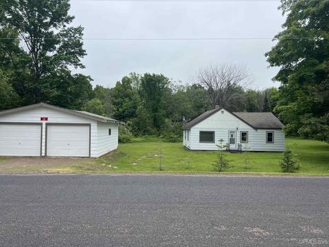 361 Johnson, Wakefield, MI 49968