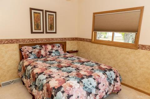415 S Rose, Ishpeming, MI 49849 photo 24