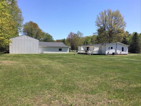 2875 E Burt, Burt, MI 48417 photo 2