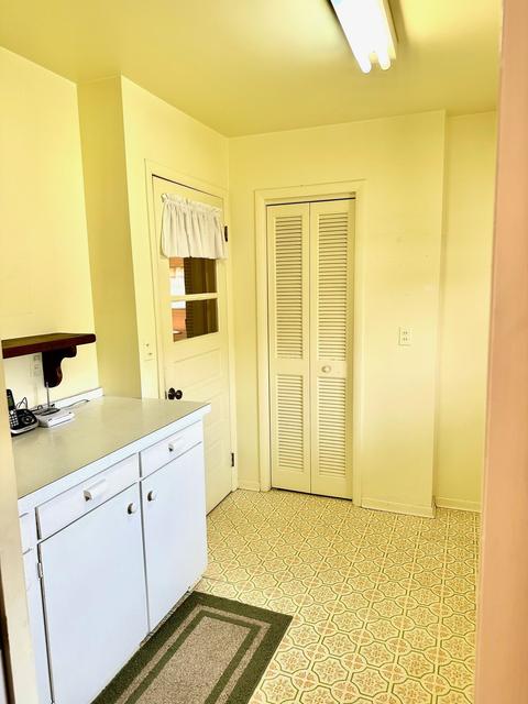 5176 Capri Ln, Flint, MI 48507 photo 21