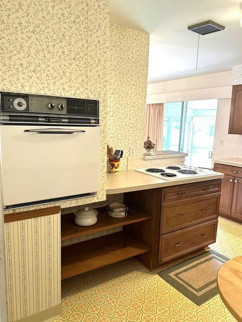 5176 Capri Ln, Flint, MI 48507 photo 14