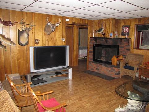 8129 23rd Ln, Rapid River, MI 49878 photo 14