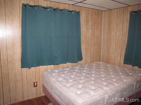 8129 23rd Ln, Rapid River, MI 49878 photo 10