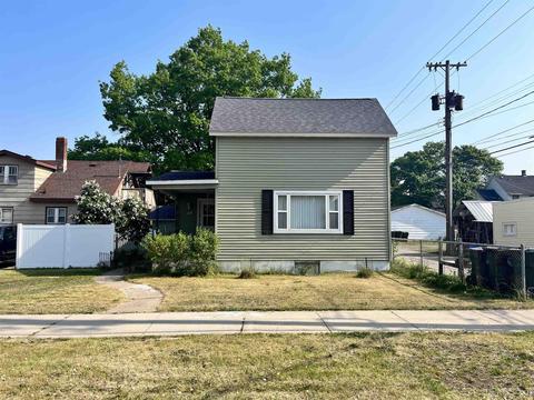 1312 4th Ave S, Escanaba, MI 49829