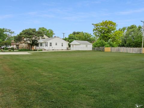 3263 Harborview, Monroe, MI 48162 photo 3