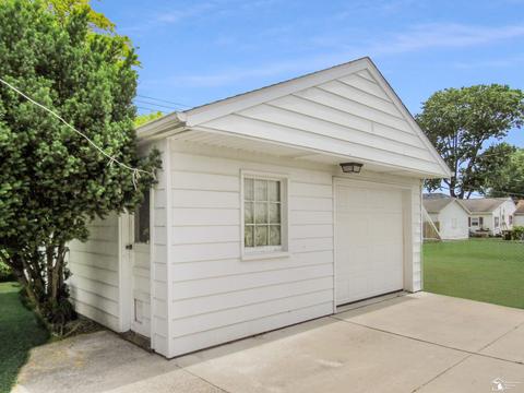 3263 Harborview, Monroe, MI 48162 photo 23