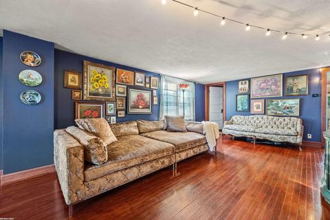 270 Rowland Rd, Leonard, MI 48367 photo 7