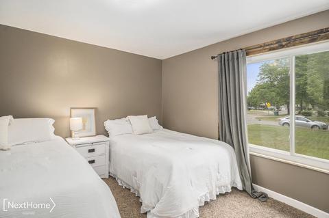 231 Diane Dr, Flushing, MI 48433 photo 9