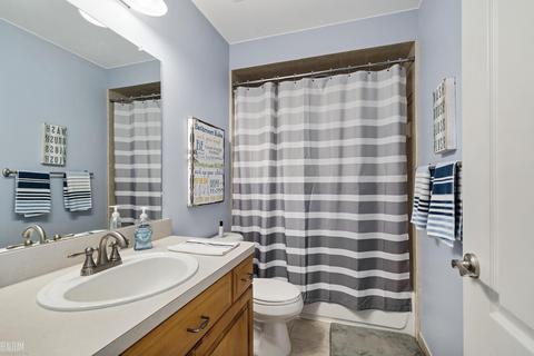 49492 Evanston, Macomb, MI 48044 photo 30