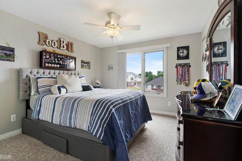 49492 Evanston, Macomb, MI 48044 photo 31