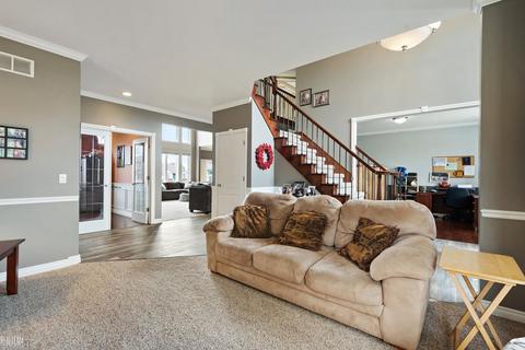 49492 Evanston, Macomb, MI 48044 photo 6