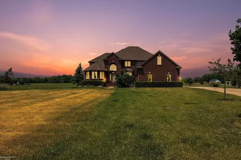 26357 34 Mile, Richmond, MI 48062