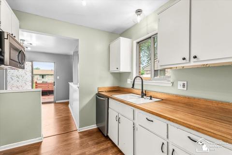 23808 Cedar Ridge Dr, Romulus, MI 48174 photo 10