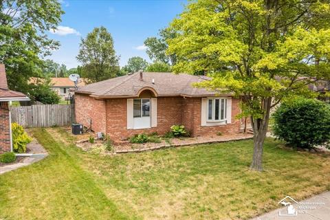 23808 Cedar Ridge Dr, Romulus, MI 48174 photo 2