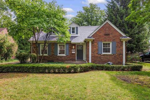 806 Notre Dame St, Grosse Pointe, MI 48230