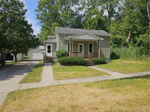 117 Saginaw, Vassar, MI 48768