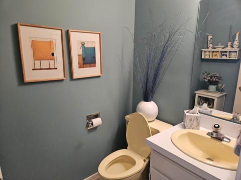 1069 Dye, Flint, MI 48532 photo 17