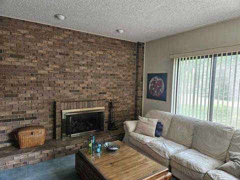 1069 Dye, Flint, MI 48532 photo 9