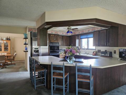 1069 Dye, Flint, MI 48532 photo 7