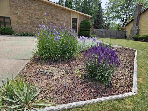 1069 Dye, Flint, MI 48532 photo 4