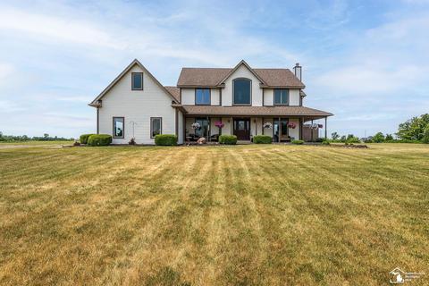 9789 Memorial Hwy, Ottawa Lake, MI 49267