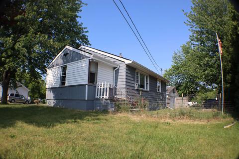 453 S Lincoln, Bay City, MI 48708