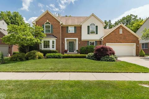 2814 Manorwood, Troy, MI 48085