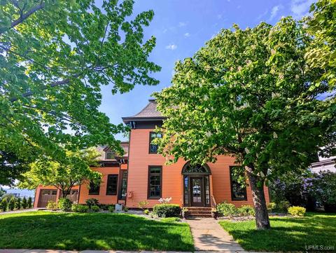 230 E Rdg, Marquette, MI 49855 photo 2